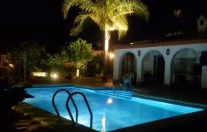 Villa Val de Rosa - Hozanejos