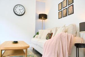 Hebden Bridge Haven - Stylish, Cosy, Canal Side, Pet Friendly