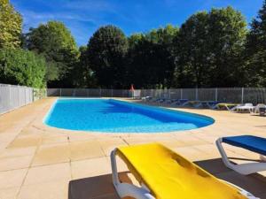 Campings Camping 3 etoiles - Piscine - eeebbh : photos des chambres