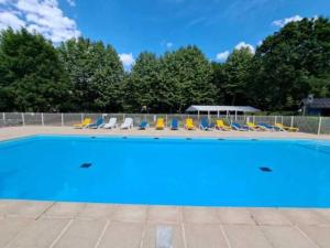 Campings Camping 3 etoiles - Piscine - eeebbh : photos des chambres
