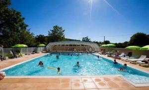 Campings Camping 4 etoiles - Piscine - eed0fi : photos des chambres