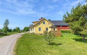 2 Bedroom Gorgeous Home In Hyltebruk