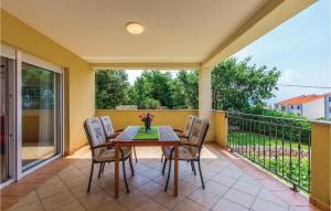 Nice Apartment In Novi Vinodolski