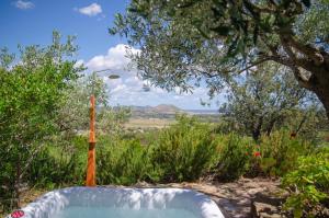 Villa Ginepro con Jacuzzi e Vista Mare img12