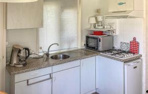 Amazing Home In Stramproy With Wifi