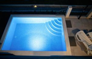 3 Bedroom Beautiful Home In Sutivan