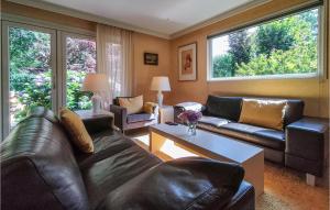 Cozy Home In Vorden With Kitchen