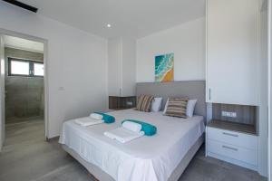 Diktamos Villa by Vintage Travel