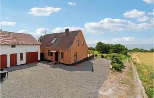 Gorgeous Home In Hasle