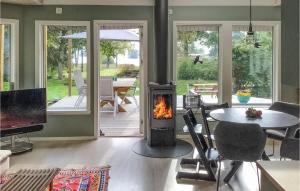 Stunning Home In Edsbro With Wifi