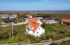 4 Bedroom Gorgeous Home In Degerhamn