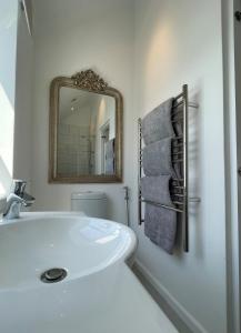 Thesen View - exquisite views with bikes & canoe