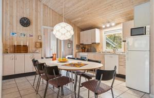 Beautiful Home In Oksbøl With Sauna