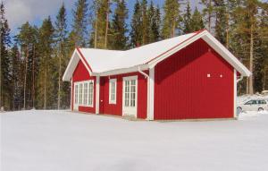 Amazing Home In Tingsryd With Wifi