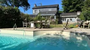 La Picane - Belle maison avec piscine et jardin - 图尔热维尔