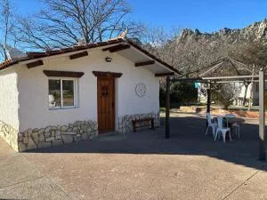 Cabañas Rústicas dentro de la Finca El Castillo - El Berrueco