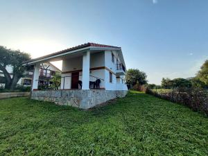 Chalet Playa de Noja a 3k - 4hvězdičkové hotely ve městě Arnuero