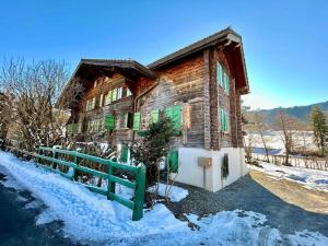 300 years old Chalet close to Center ski-lift