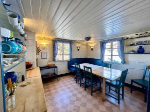 300 years old Chalet close to Center ski-lift