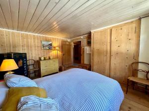 300 years old Chalet close to Center ski-lift