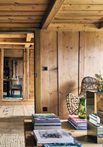 Renovated Chalet on Top of the Picturesque Village