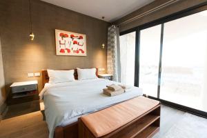 Stylish Seaview 2BR Soma bay Villa with Free Pool & Beach