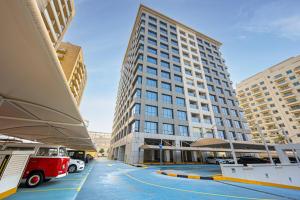 Bright Studio In Dubai Silicon Oasis