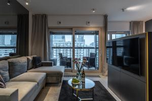 P&O Apartments Mennica Residence IX