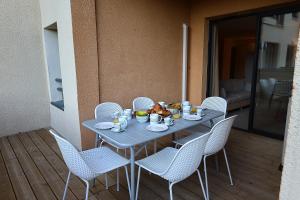 Appartements T 4 spacieux bord de mer avec piscine chauffee : photos des chambres