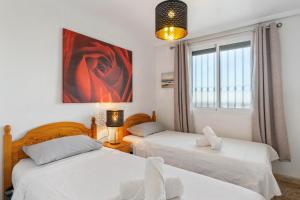 HE Zenia San Francisco