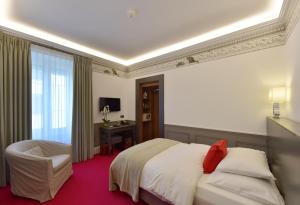  Superior Single Room City View room in Golf Hotel René Capt