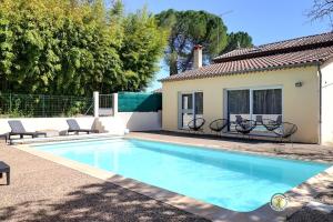Maisons de vacances GRAND GiTE MARIE-THE : photos des chambres