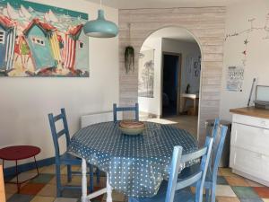 Maisons de vacances ღ Le Somptueux Spatieux, Jardin,Proche Plage : photos des chambres