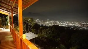 Villa Zoya Montana - Cilember Udik 1