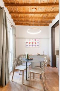 Oltrarno Deluxe, Florence