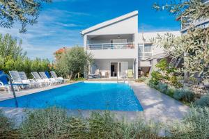 Villa Sukošan - Adriatic Luxury Villas - 4hvězdičkové hotely ve městě Sukošan