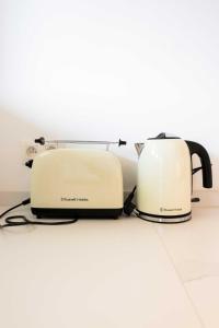 Inviting 5-Person Duplex in Vibrant Antwerp