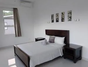 Luxury Vacation Villa in Seychelles by CliffHanger Villas - Misere