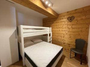 Appartement familial 6 pers. avec piscine, balcon et parking à Crest-Voland - FR-1-733-127