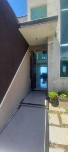 Casa Luxuosa vista para o mar em setiba guarapari