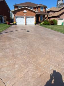 B3 Luxury home in Mississauga nearby shipping center square one