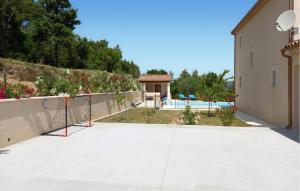 Maisons de vacances Beautiful Home In Calvisson With Wifi : photos des chambres