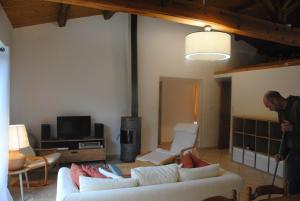 Maisons de vacances Agreable maison calme avec terrasse, jardin et vue sur verger : photos des chambres