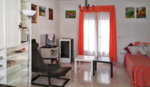 Charming House in Aldea Real with terrace and fireplace