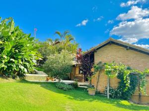 Casa luxuosa com vista e piscina