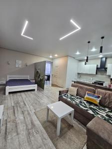 Яровиця. Еліт