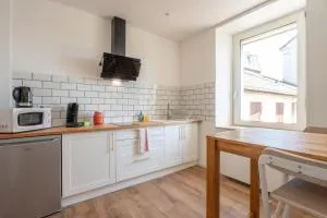 Beautiful apartment 2 pers Gare Mulhouse - Rixheim