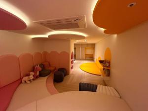 Gwanghwamun Square House