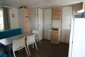 Campings Camping 4 etoiles - Piscine - ccaffbg : photos des chambres