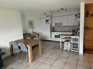 Zum Turm 103 - An der Talabfahrt des Skigebiets Torrent - Fluhalp